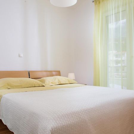 Apartments Ivandic Tucepi Ngoại thất bức ảnh