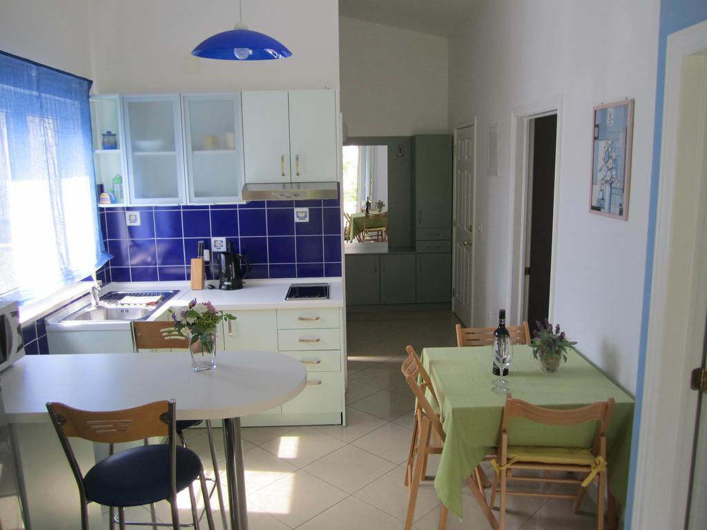 Apartments Ivandic Tucepi Ngoại thất bức ảnh