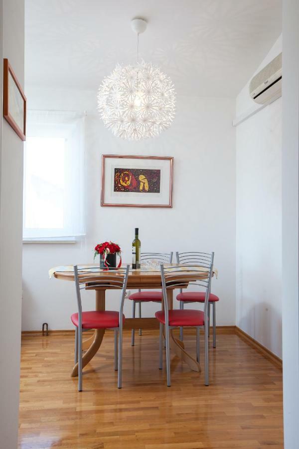 Apartments Ivandic Tucepi Ngoại thất bức ảnh